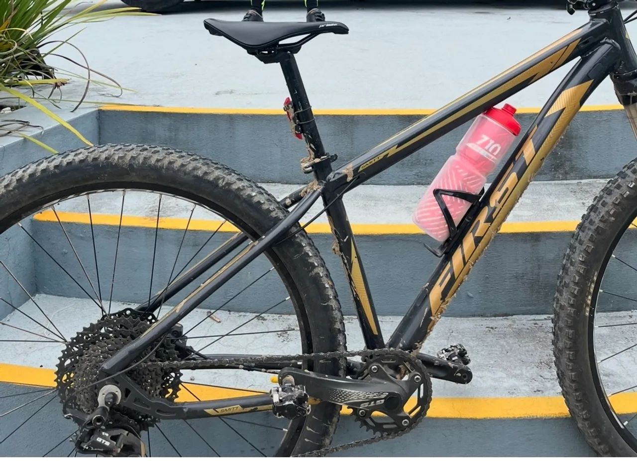 Bike aro 29 quadro 15 
