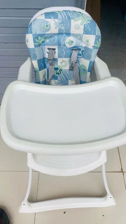 Cadeira de alimentação 