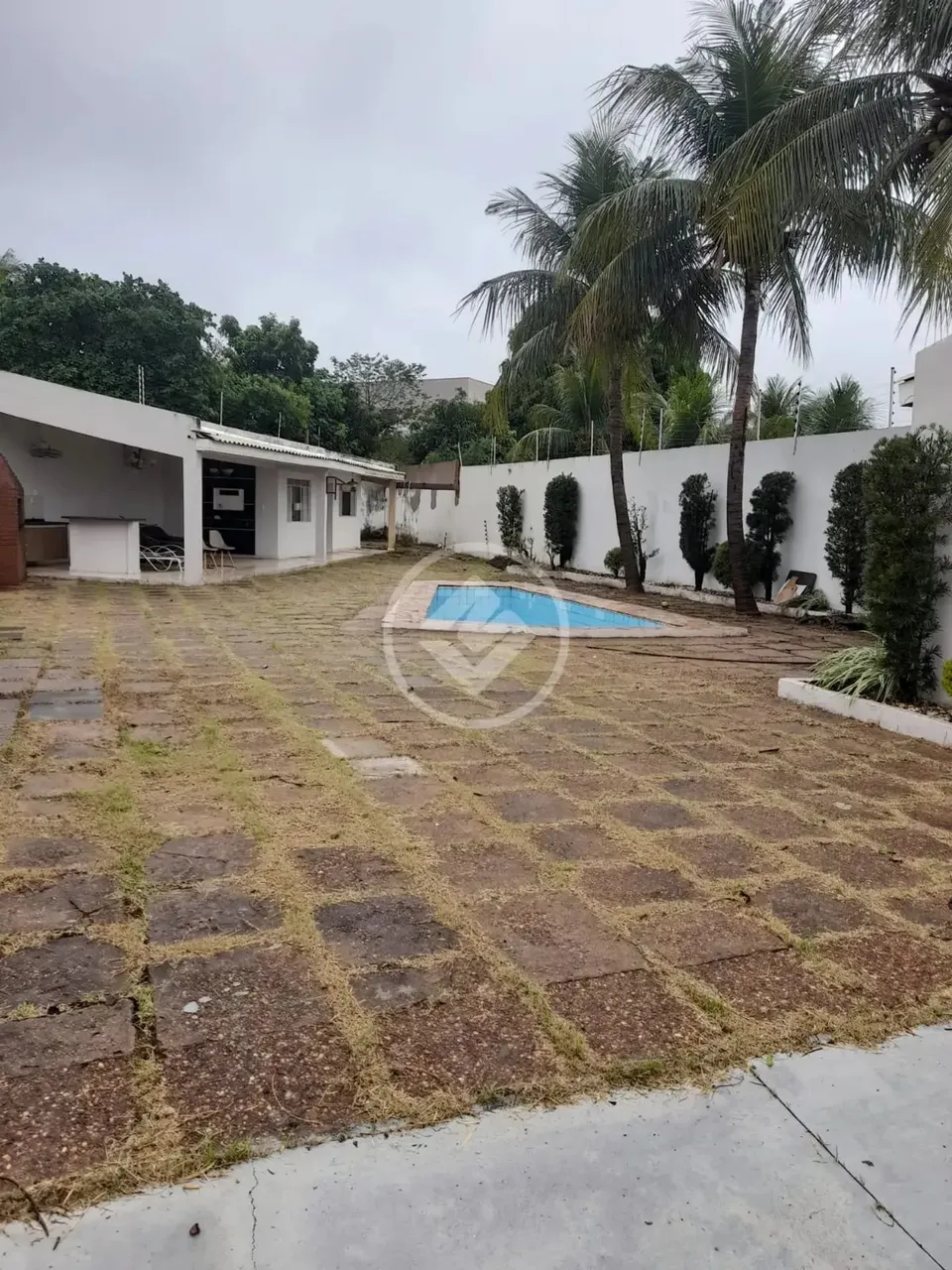 Caso Espaçosa e Aconchegante com Vários Cômodos no Centro de Várzea Grande-MT codigo: 7267