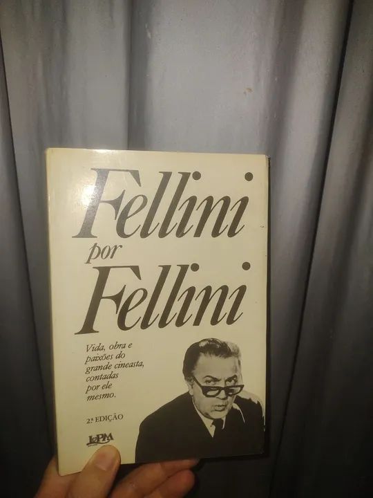 Livro Fellini por Fellini 