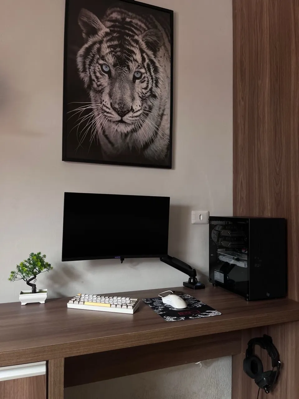 Monitor Gamer Mancer Valak 180hz 23,9 pol