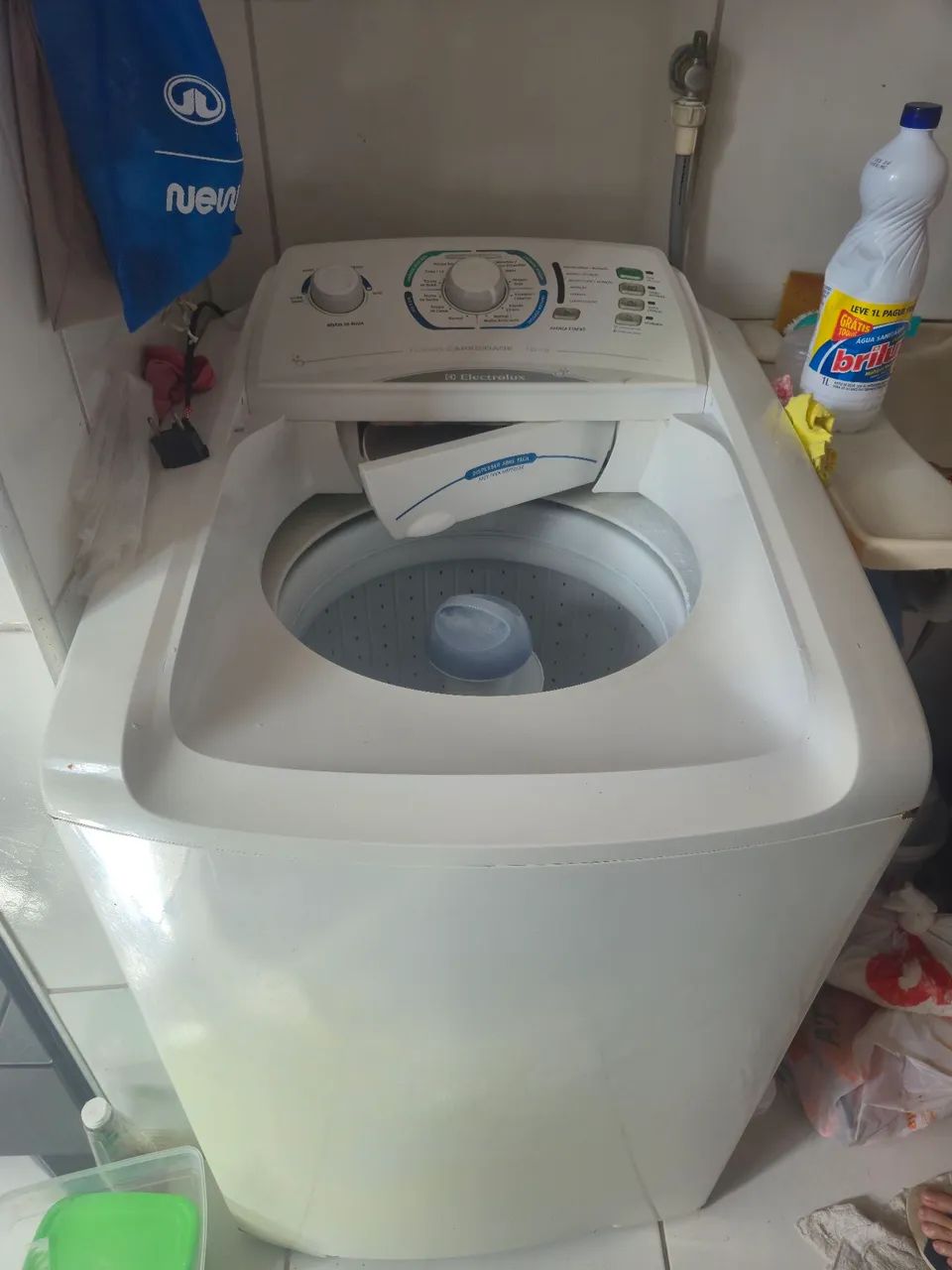 Máquina de lavar roupas 