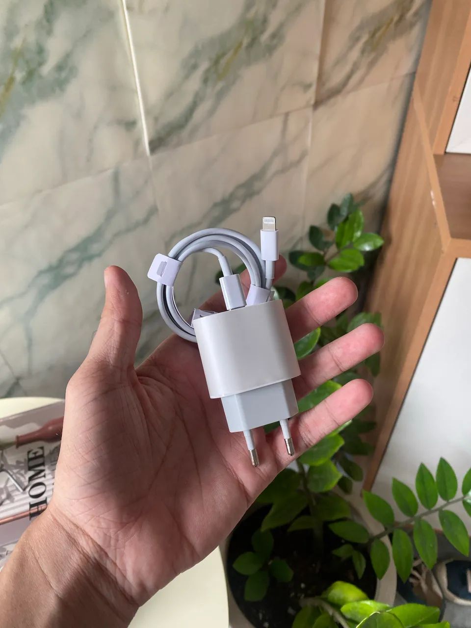 Carregador de iPhone completo entrada Lightning