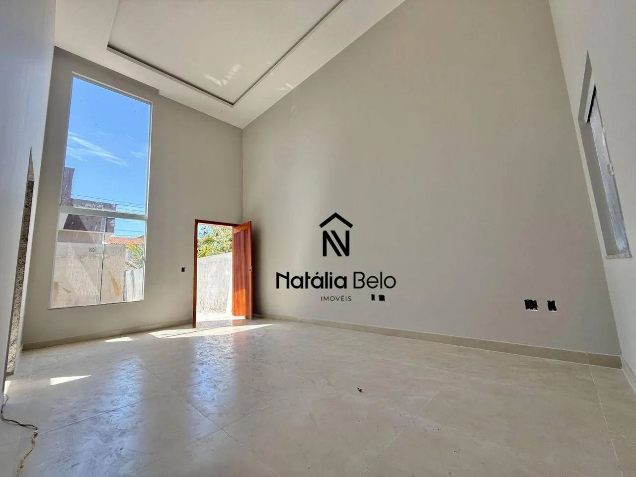 Casa linear com quintal no Mariléa - Foto 2