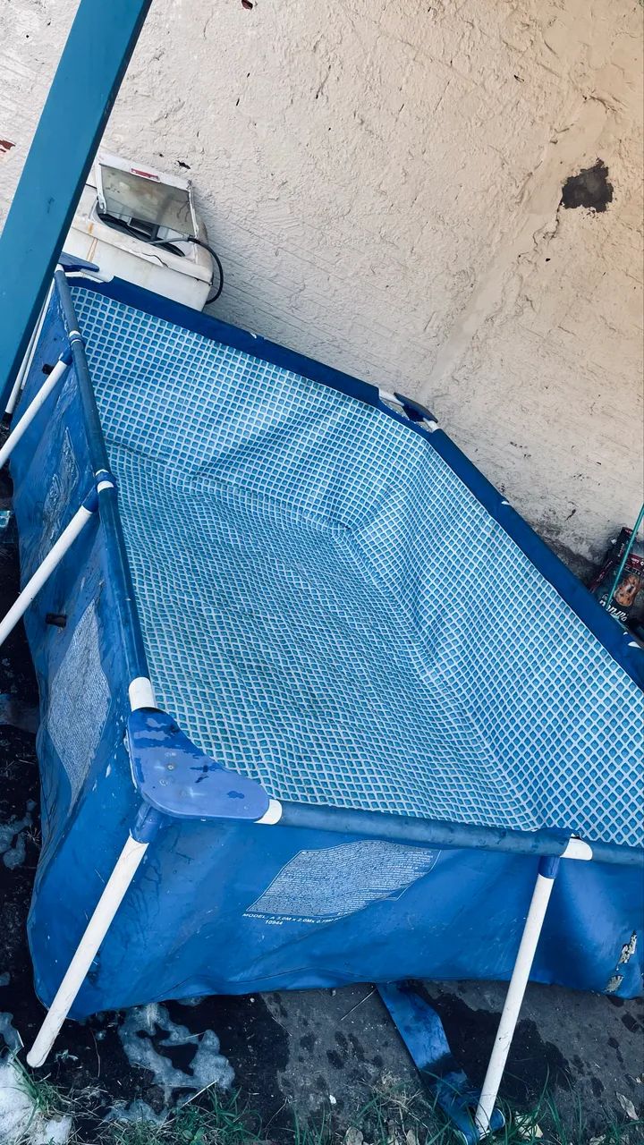 Vendo piscina lona estrutural retangular 220x150x60cm