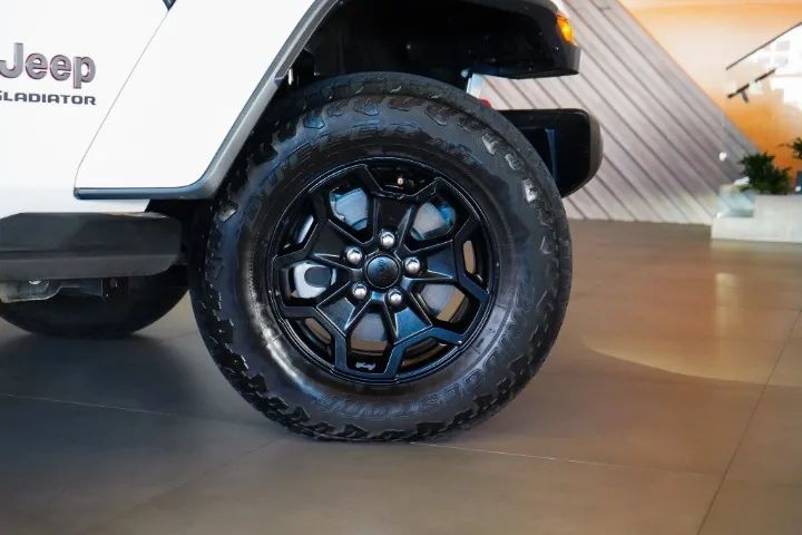 Jeep Gladiator Rubicon 3.6 V6 284 CV 2023 - Foto 4
