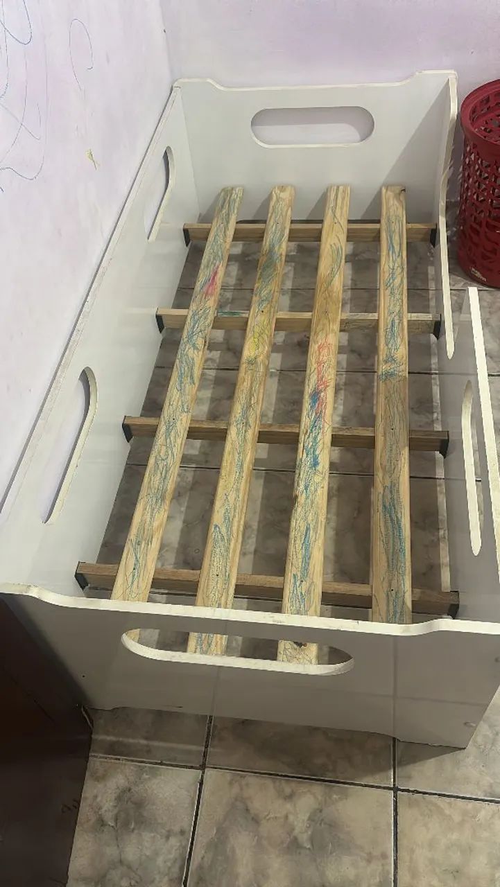 Cama Montessoriana