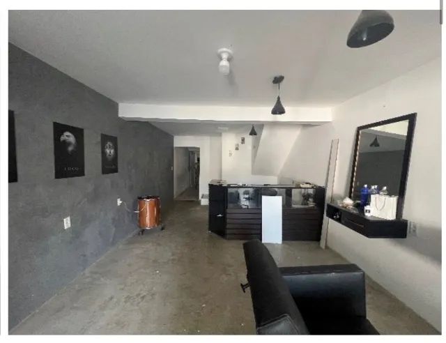 Triplex com Grande Potencial de ponto comercial - Foto 2