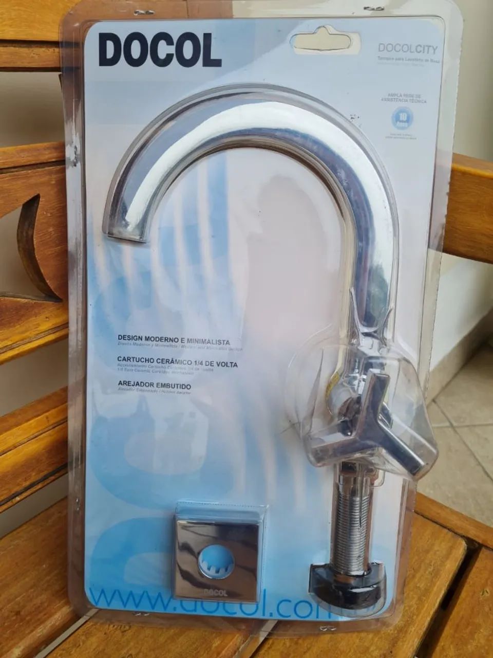 Torneira para Lavatório de Mesa Docol City 
