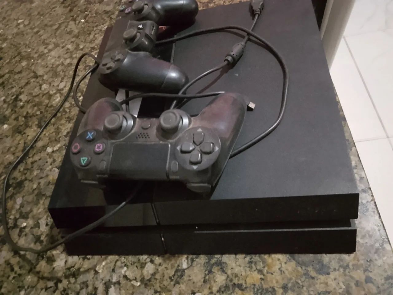 Vendo um ps4 em perfeito estado  - Foto 2