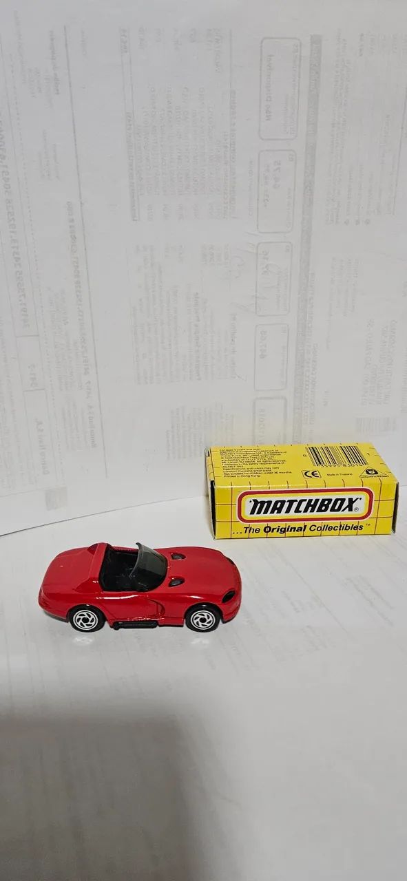 Carrinho matchbox coleção importado - Foto 3