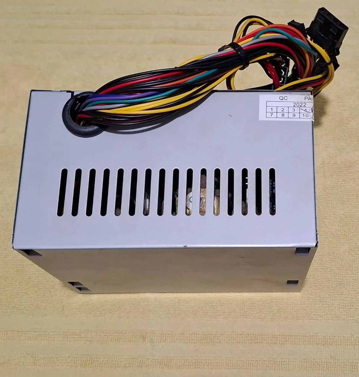 Fonte Pc 200w Knup Semi Nova - Foto 4