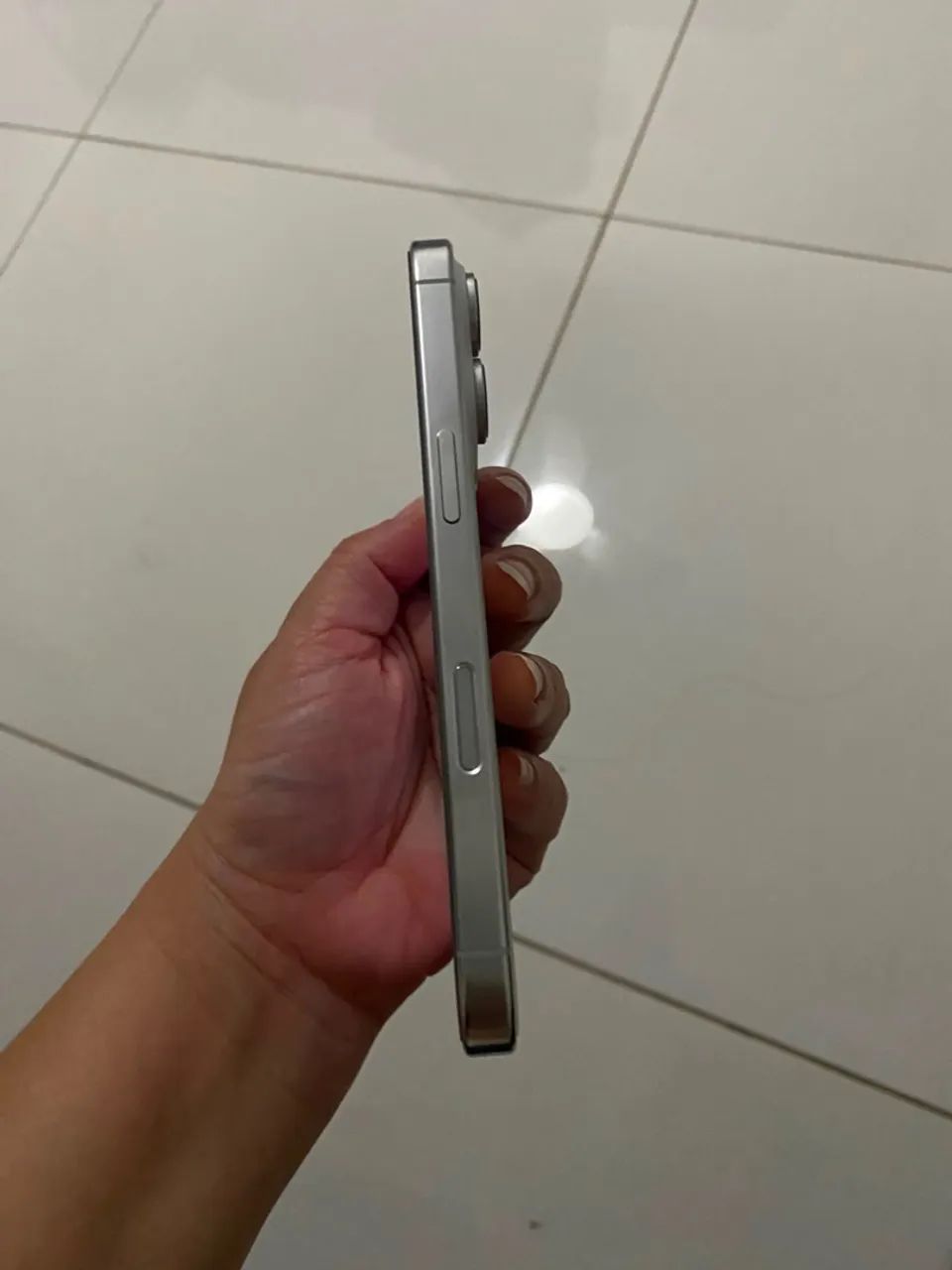Vendo IPhone 16 PRO - Foto 4