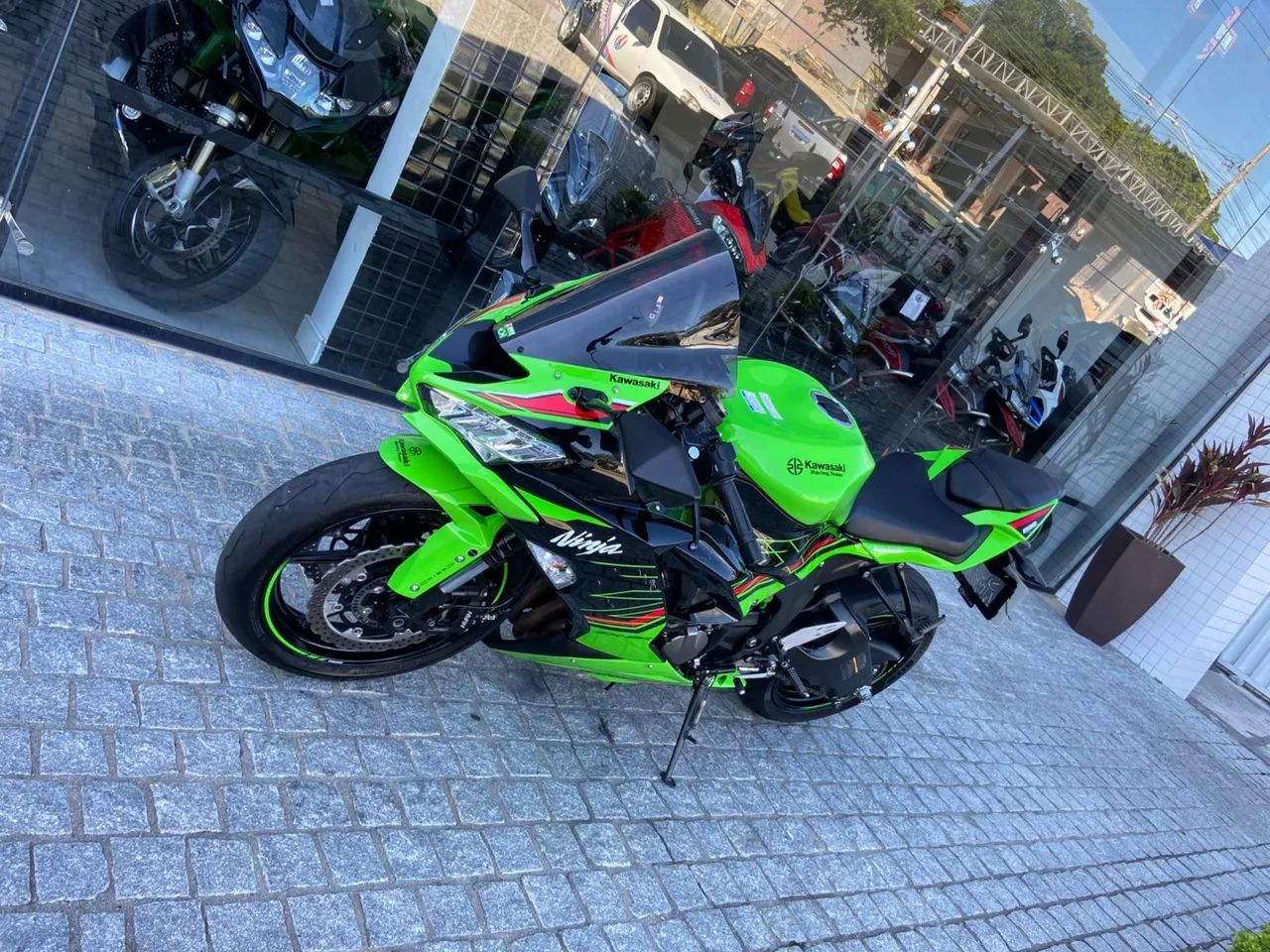 Kawasaki Zx-6r 636cc 2024 - 1496115926 | OLX