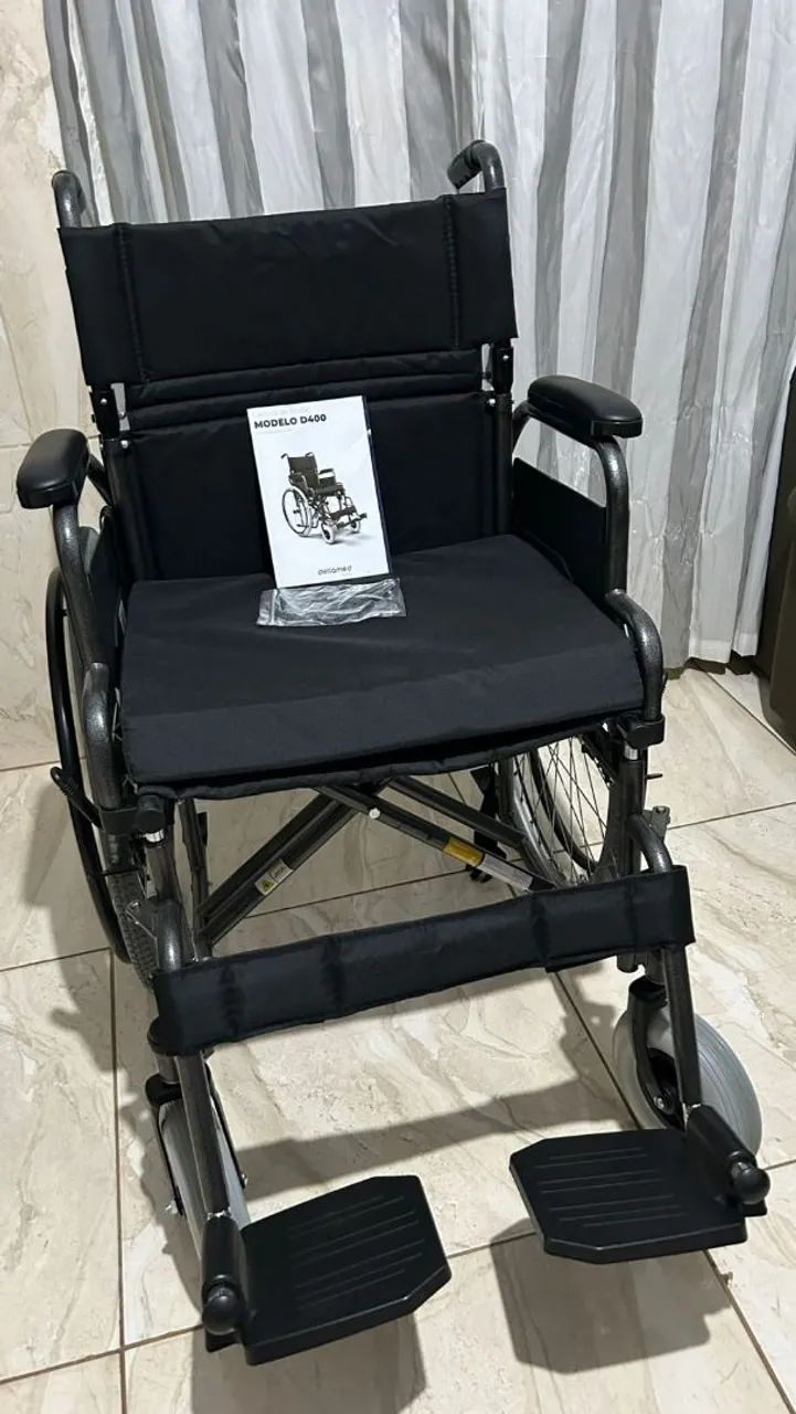 Cadeira de rodas - Foto 3