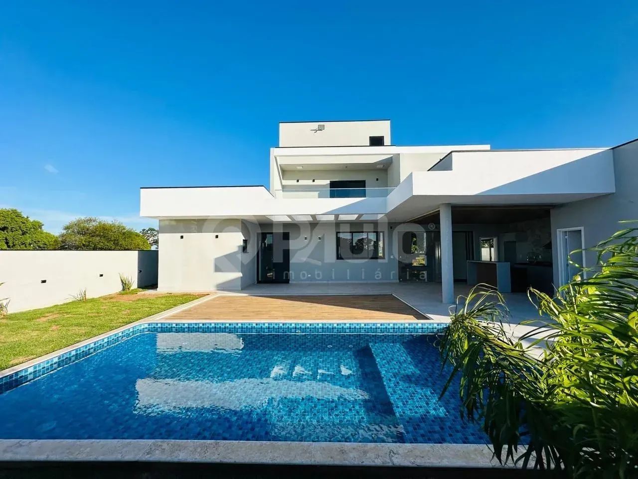 Excelente casa fachada imponente! - Foto 4