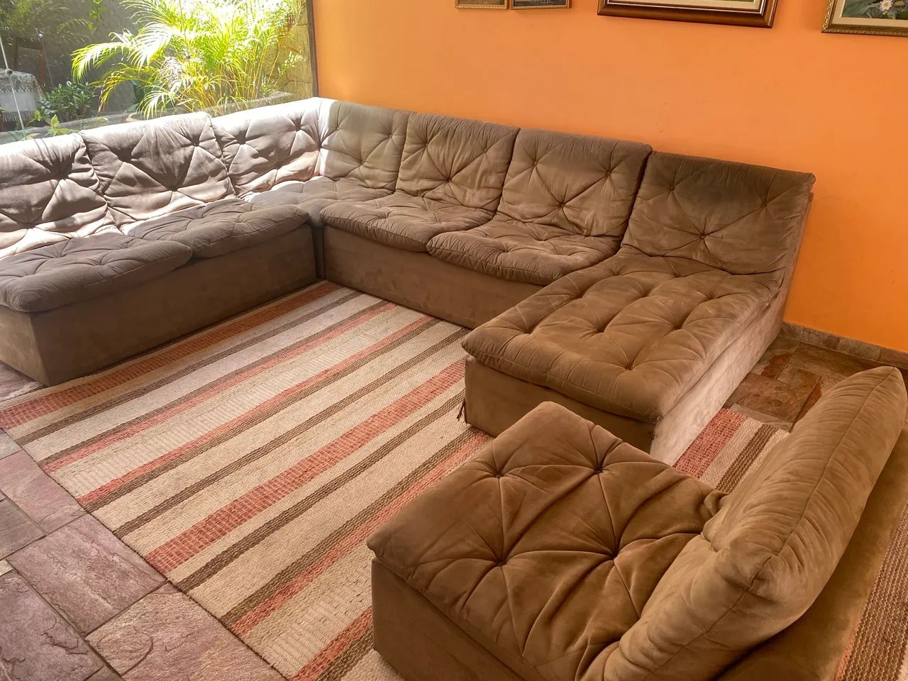 Sofá de canto com 7 lugares