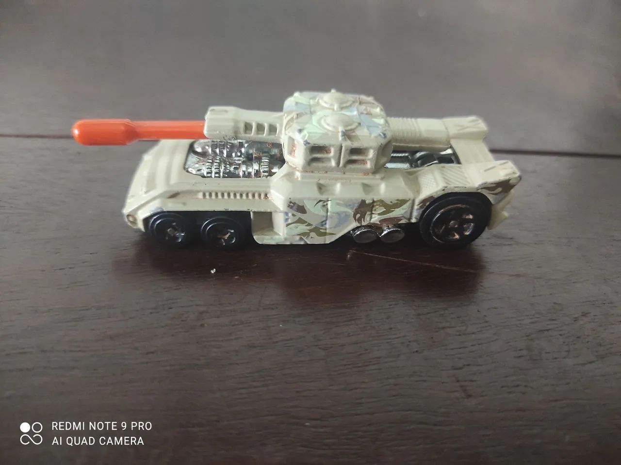 Hot Wheels Tanque Invader 2005 Mainline  - Foto 2
