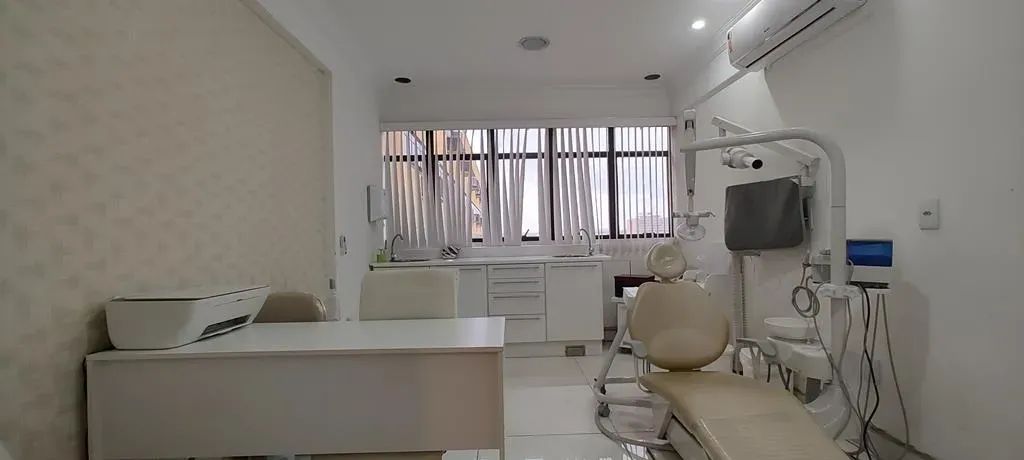 VENDO SHOPPING 33 (CONSULTÓRIO DENTÁRIO, VILA SANTA CECÍLIA)