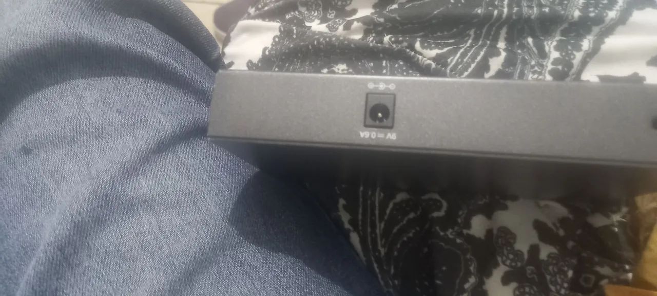 Modem TP-LINK TL-R470T+ - Foto 3