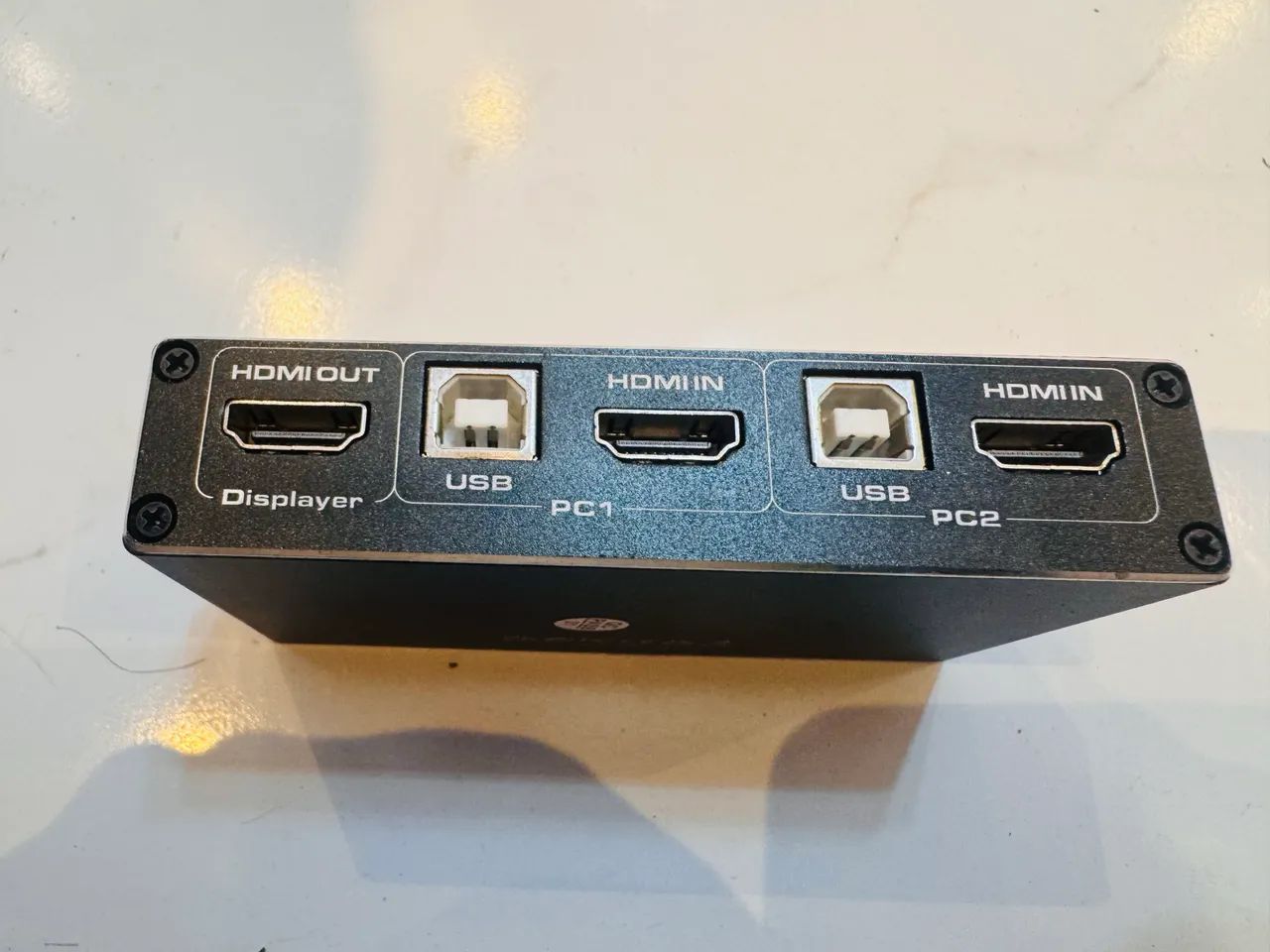 Vendo Switch KVM HDMI USB 2x1 HDmatters - Foto 2