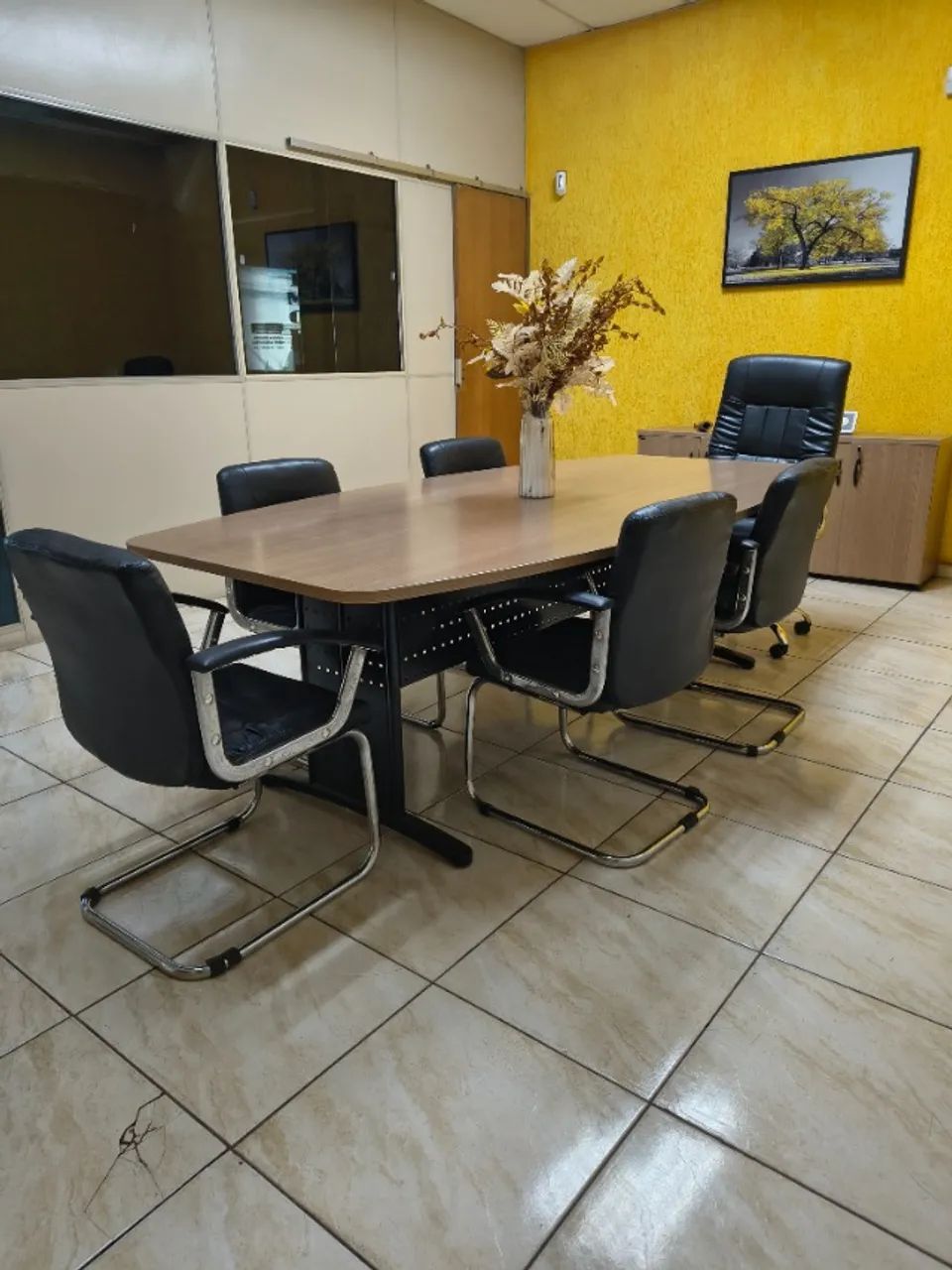 Mesa de Reunião com 6 Cadeiras - Foto 2