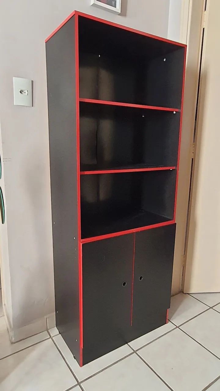Estante com prateleira e porta - Foto 2