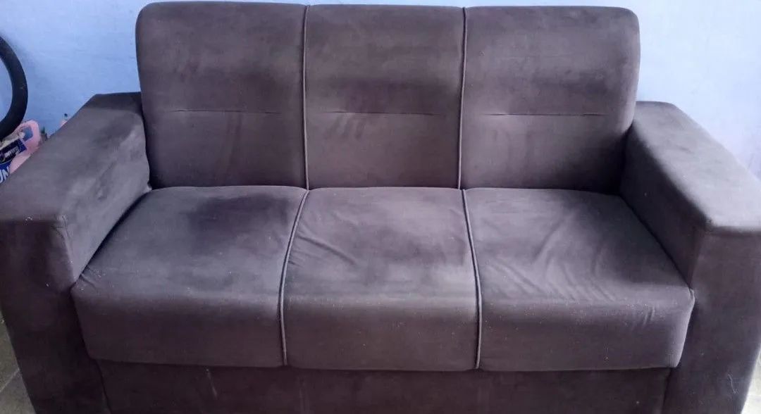 Three-Seater Sofa459238892917893120