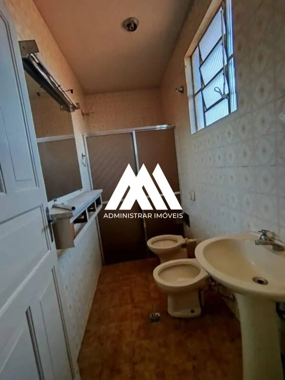 Vendo casa em Itaúna em excelente localização! - Foto 6