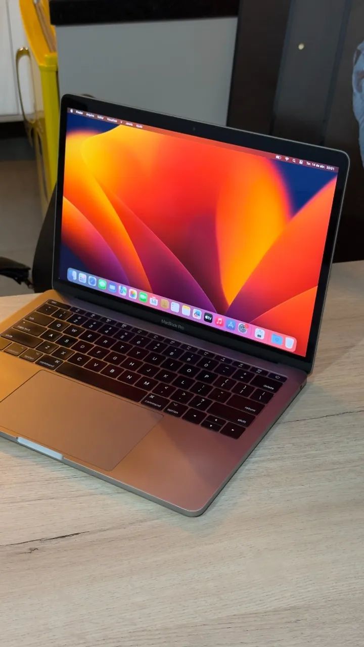 MacBook Pro 2017 | 8GB Ram | Intel Core i5 | 128GB SSD - Loja