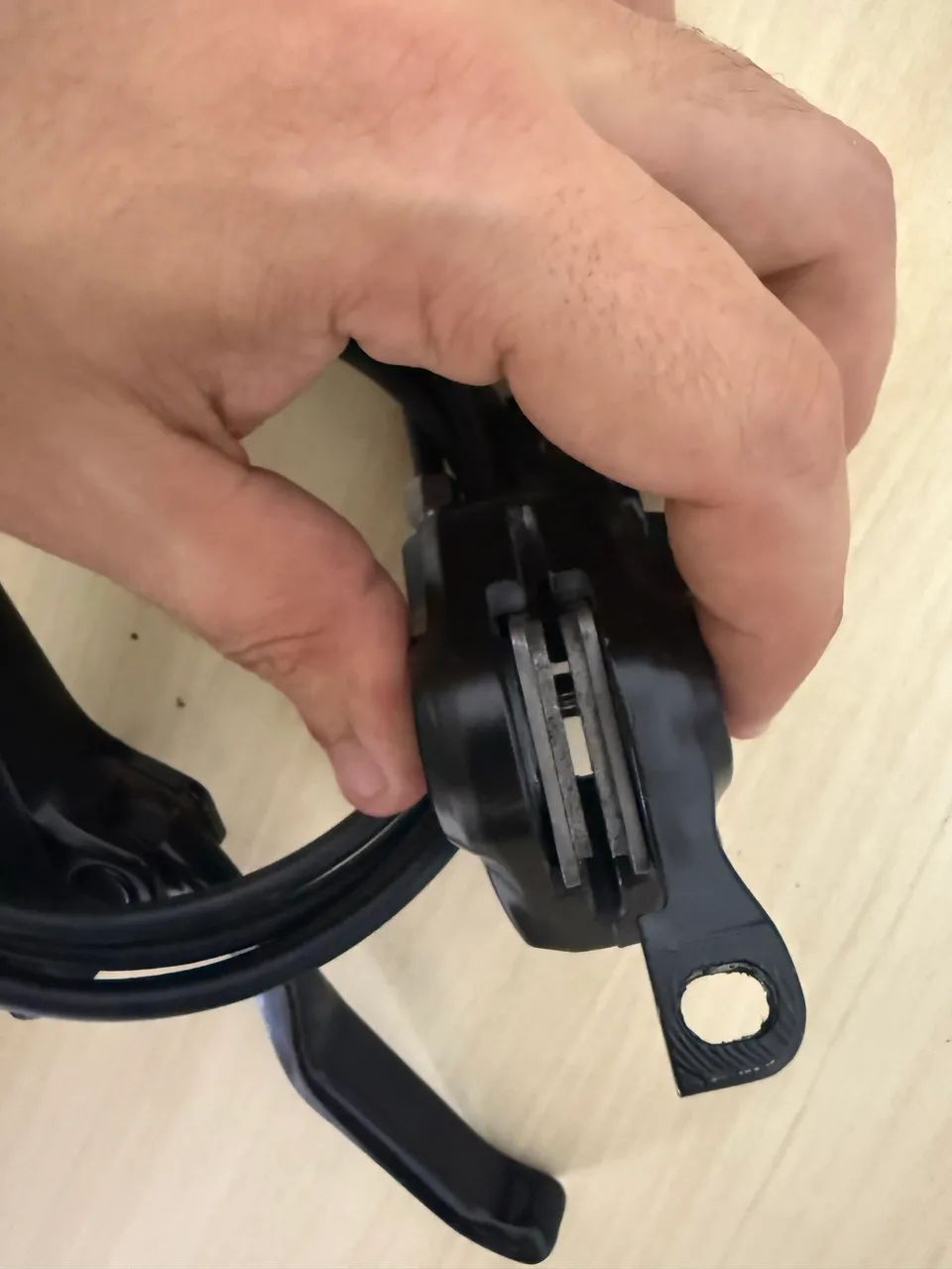 Freio Shimano MT200 - Foto 2