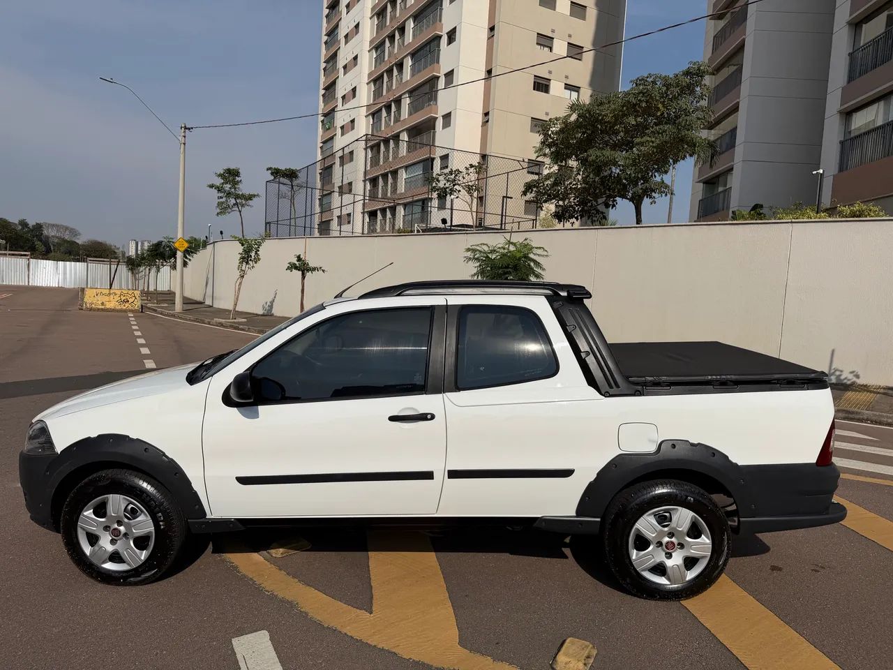 Fiat Strada Working Celeb.1.4 Fire Flex 8V CD 2013 - Foto 5