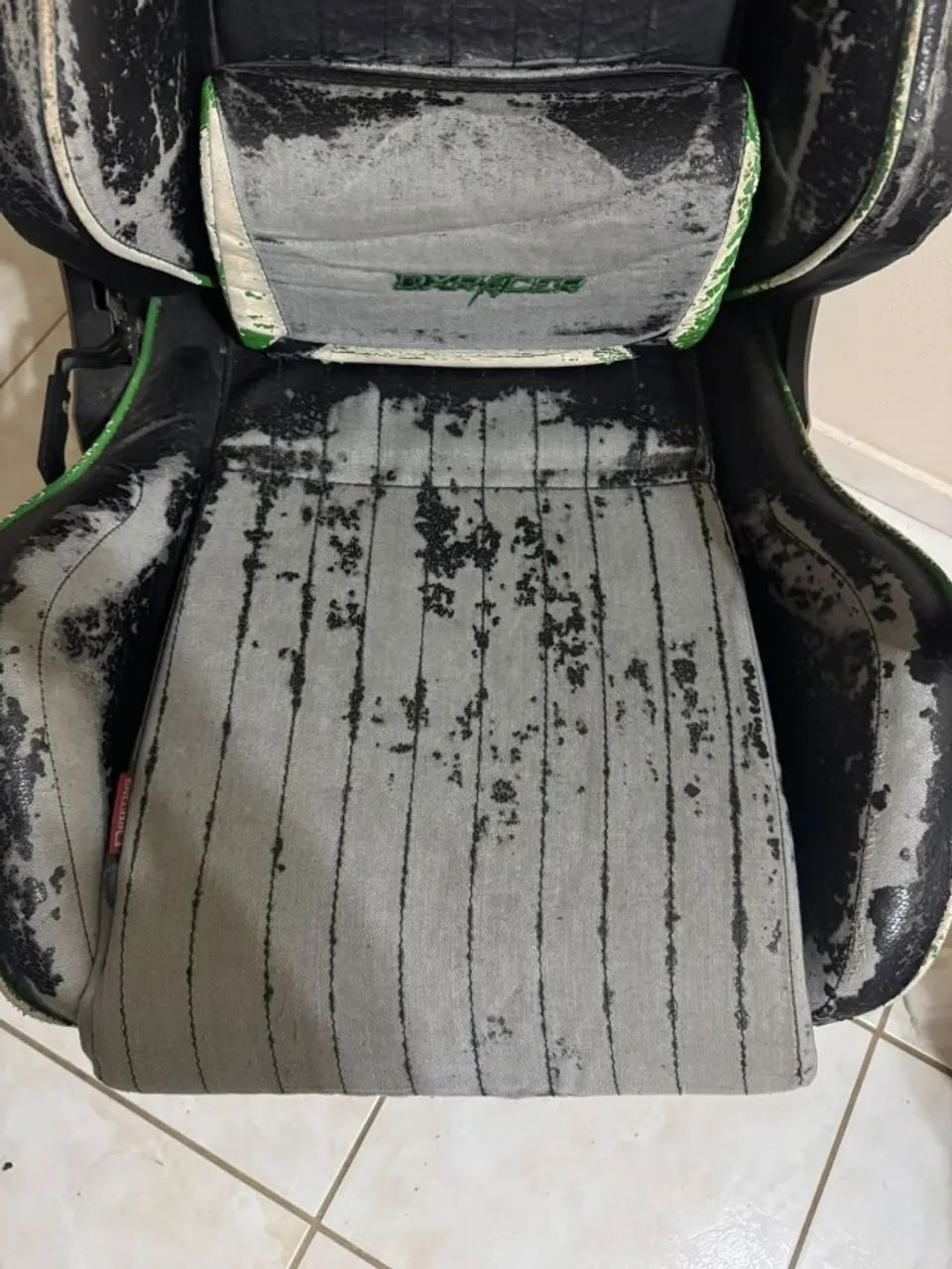Cadeira Gamer DXRacer D Series - Foto 3