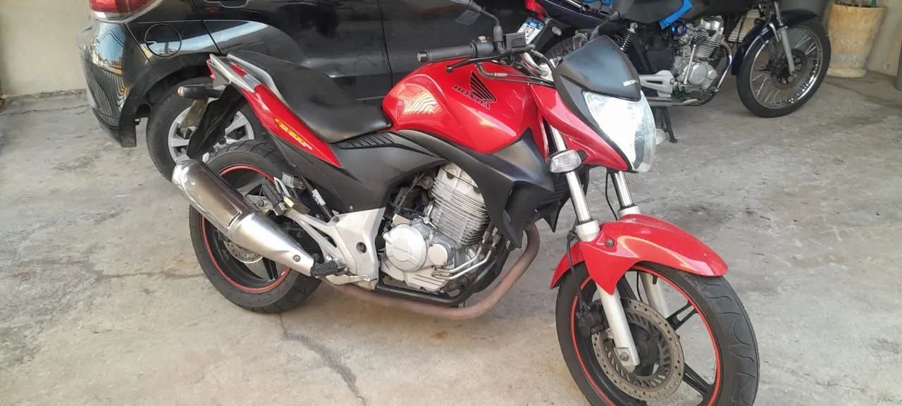 HONDA CB 300 R 2012