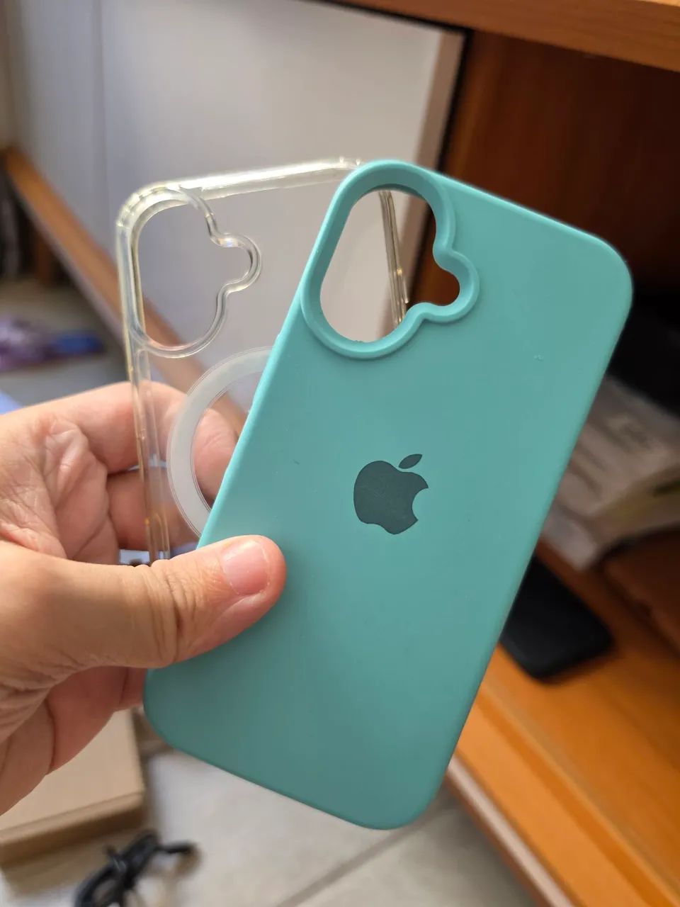 Capas iPhone 16 