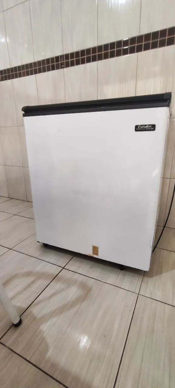 Freezer vertical Esmaltec  - Foto 4