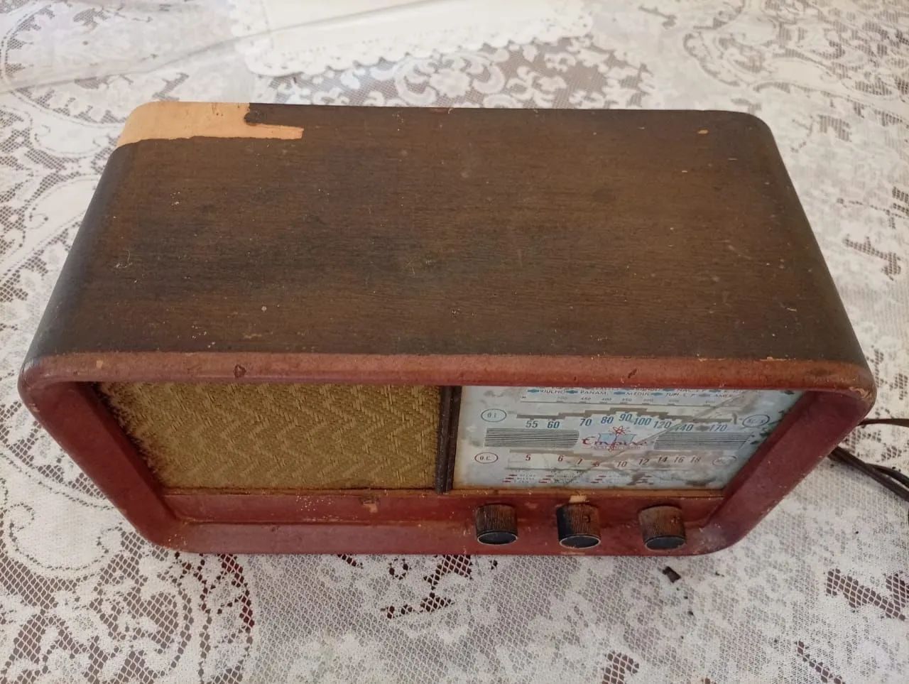 Rádio válvulado De Mesa Da Marca Empire  - Foto 2