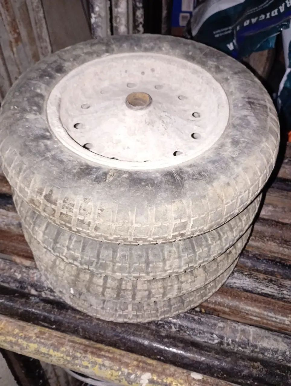 Roda carro de mão  - Foto 2