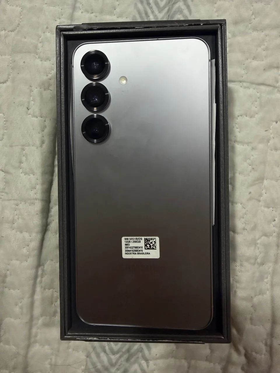 Samsung s25