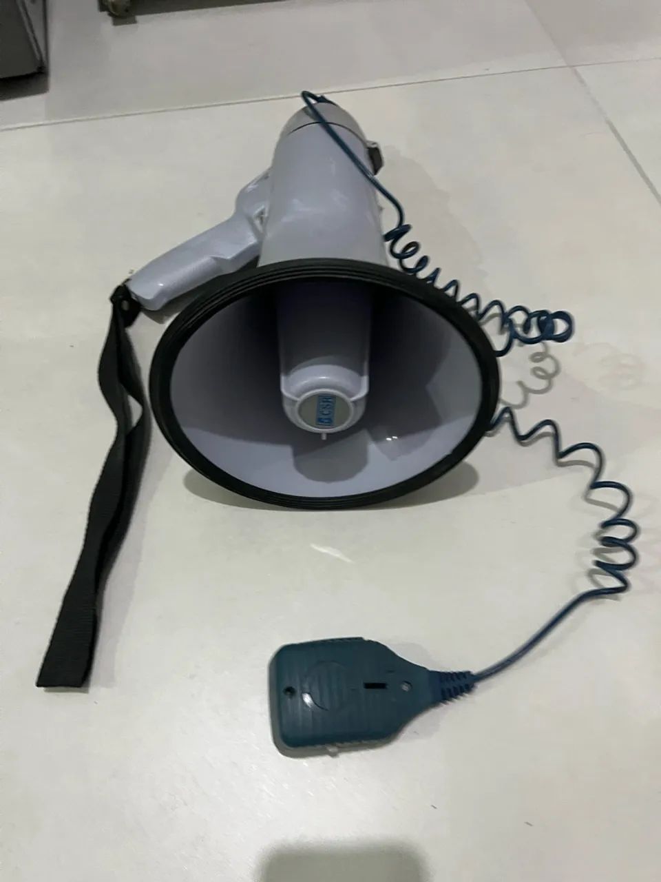 Mega fone 