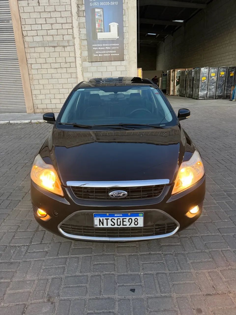 Ford Focus GHIA 2.0 16V 2011