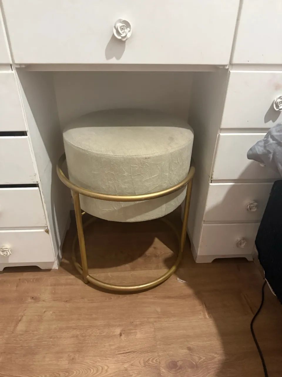 Puff dourado  - Foto 2