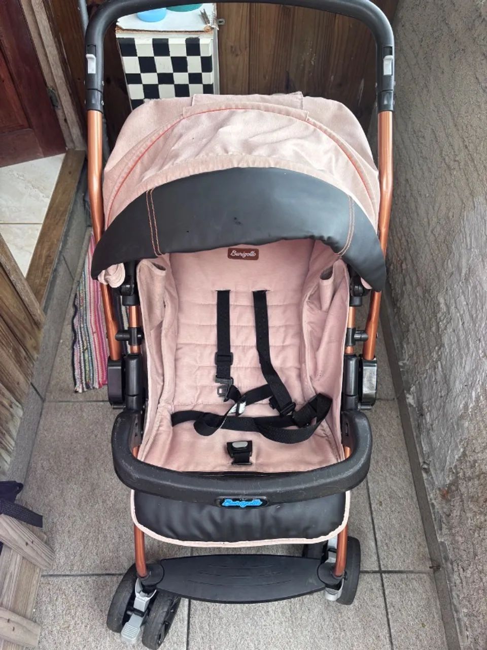 Vendo carrinho de bebê burigotto + cercadinho