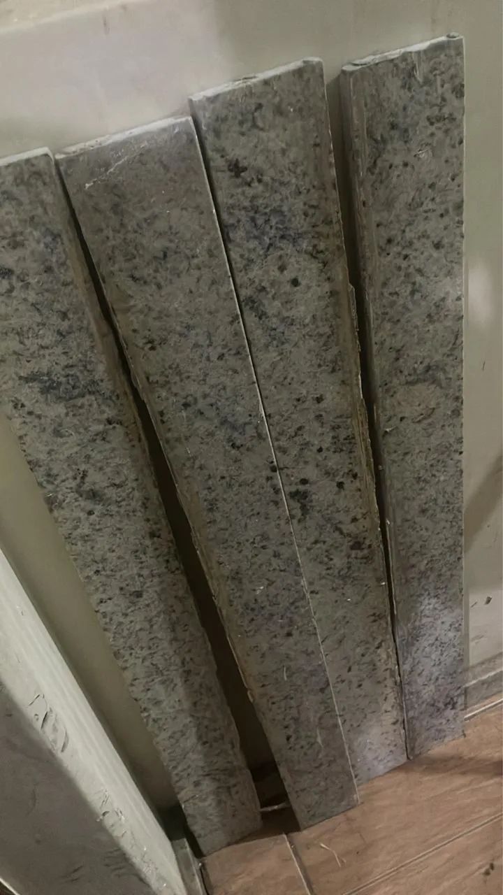 Soleira de granito 448320436731924480
