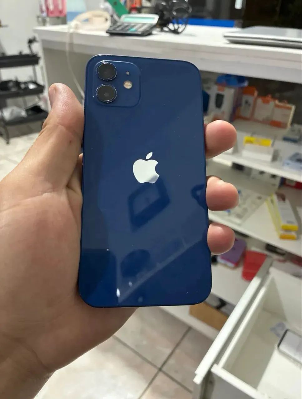 iPhone 12 azul 64