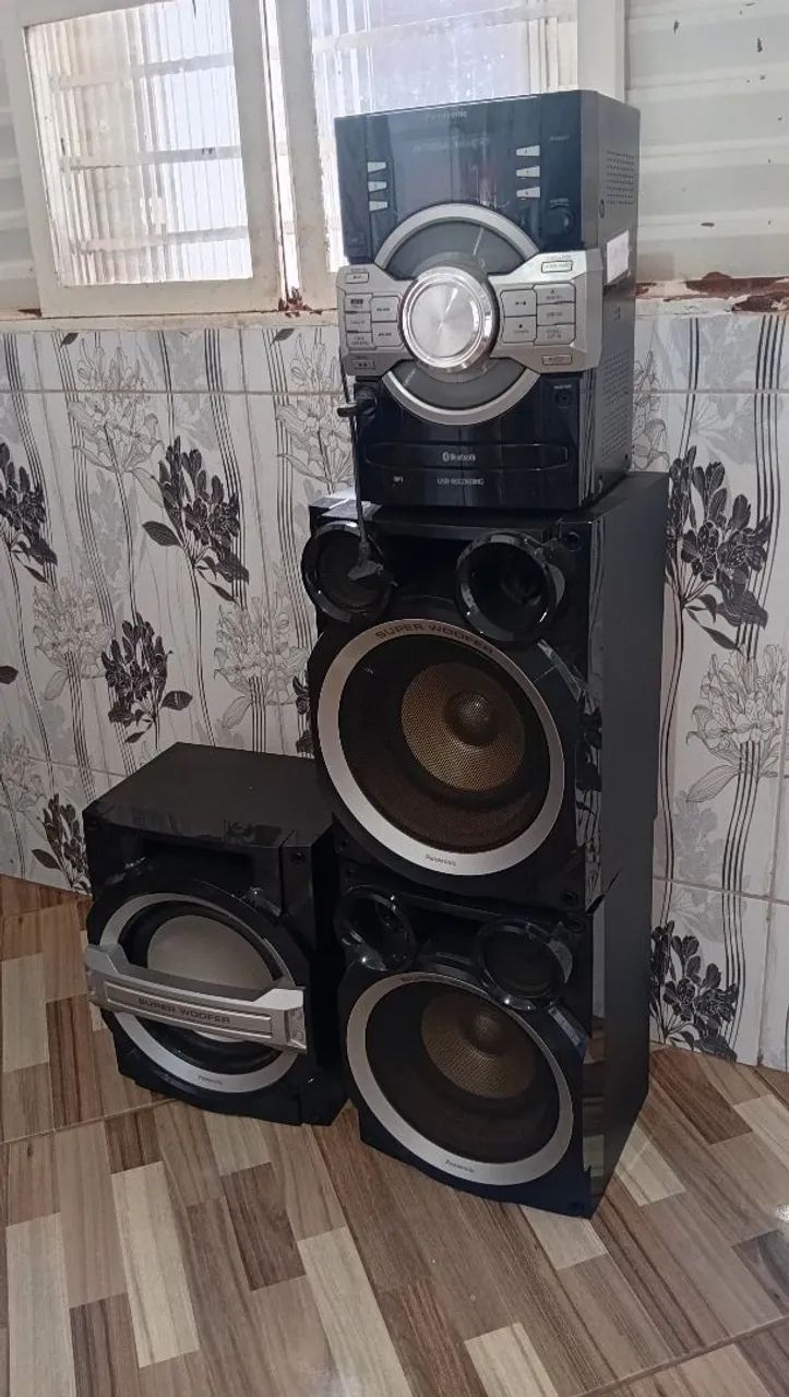 Som Panasonic 1.200 Watts de potência  - Foto 4