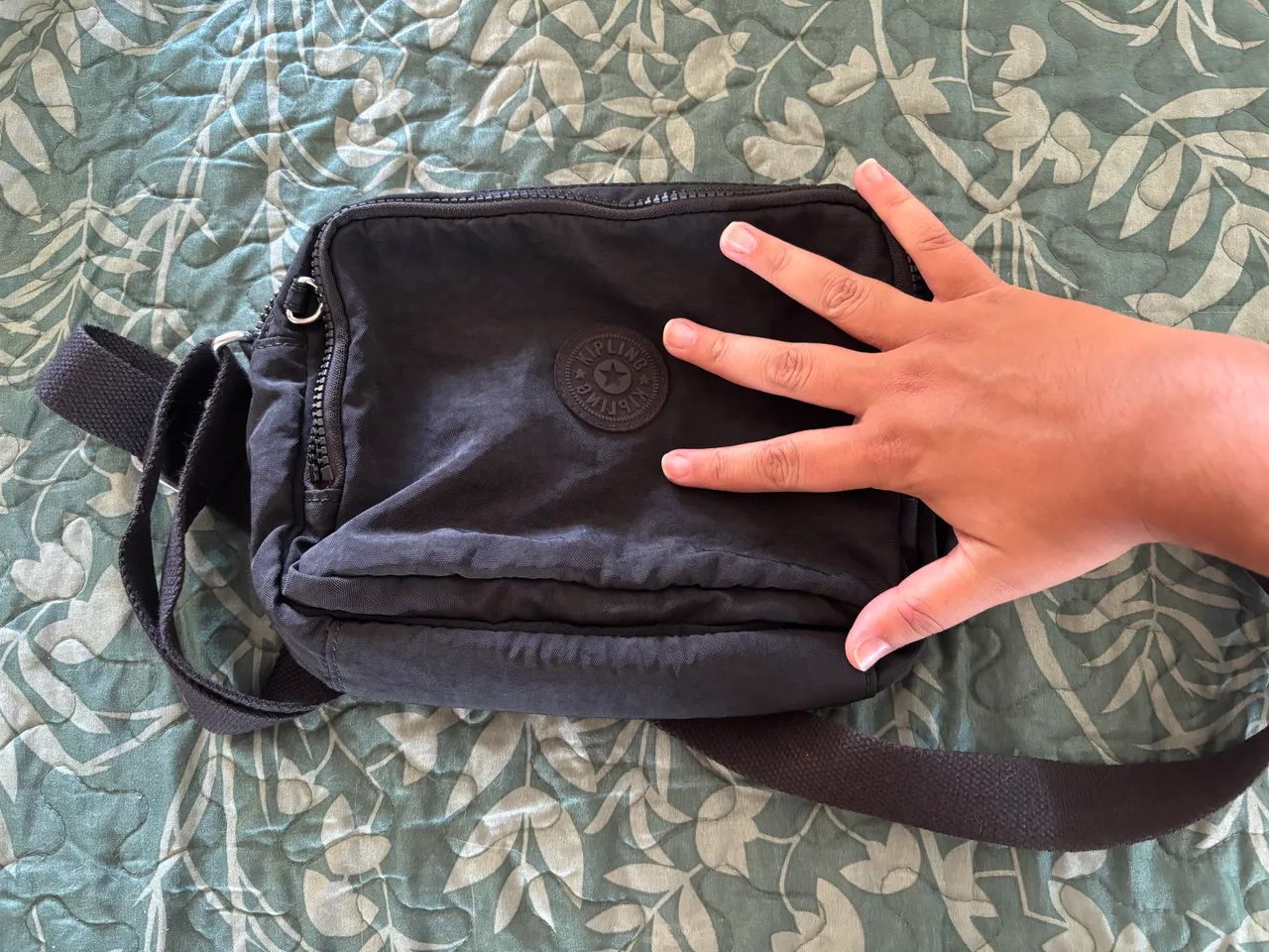 Bolsa de Ombro Kipling Preta - Foto 3
