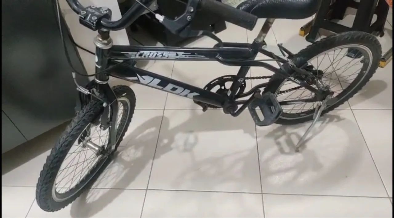 Bicicleta  - Foto 2