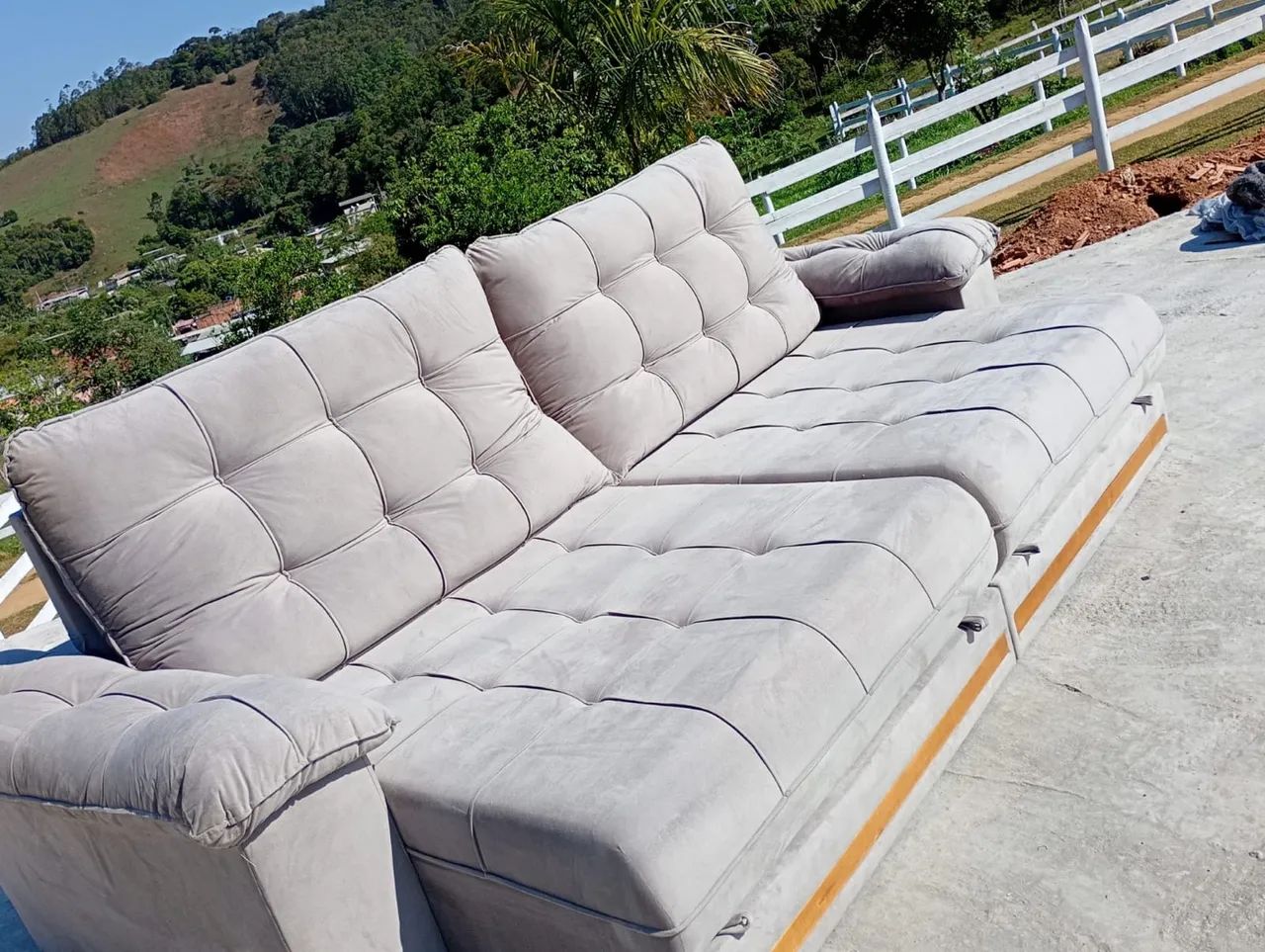 Sofa retratil bege 2,90 novo top !! - Foto 4