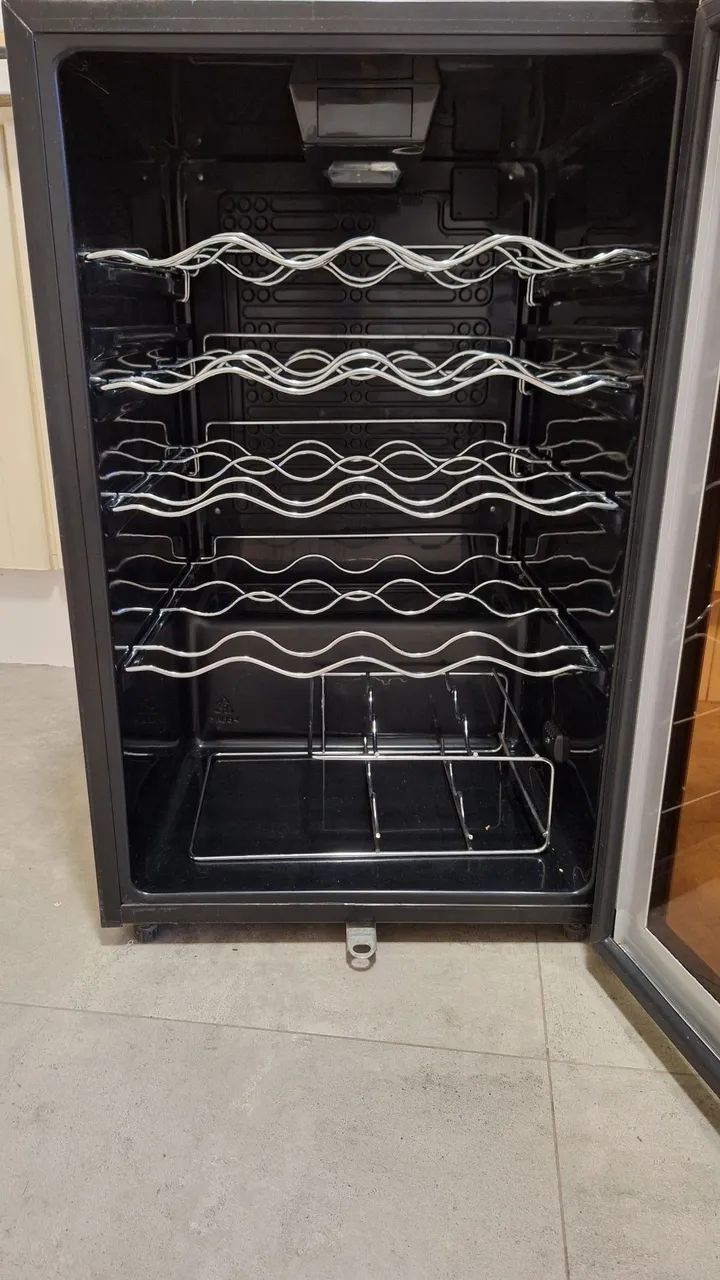 Adega para vinhos - Foto 4